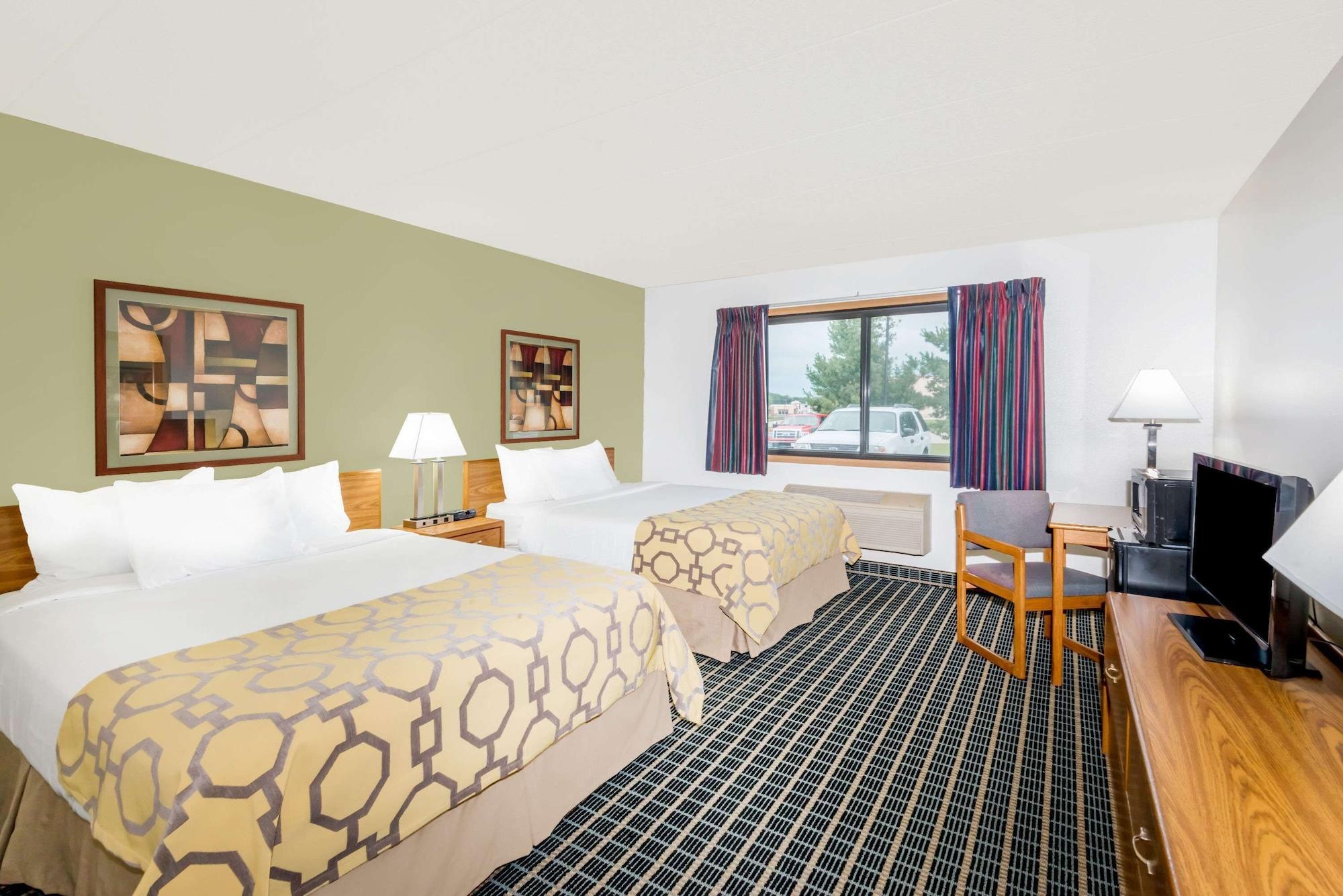 Baymont By Wyndham Marshalltown Buitenkant foto