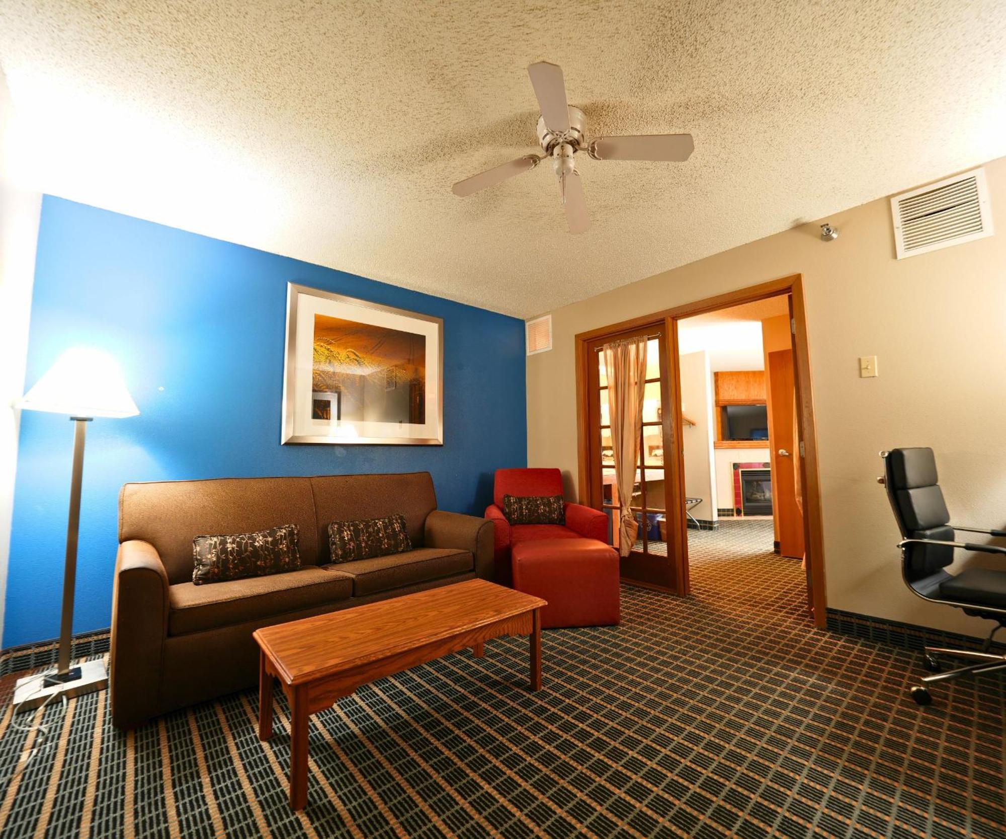 Baymont By Wyndham Marshalltown Buitenkant foto
