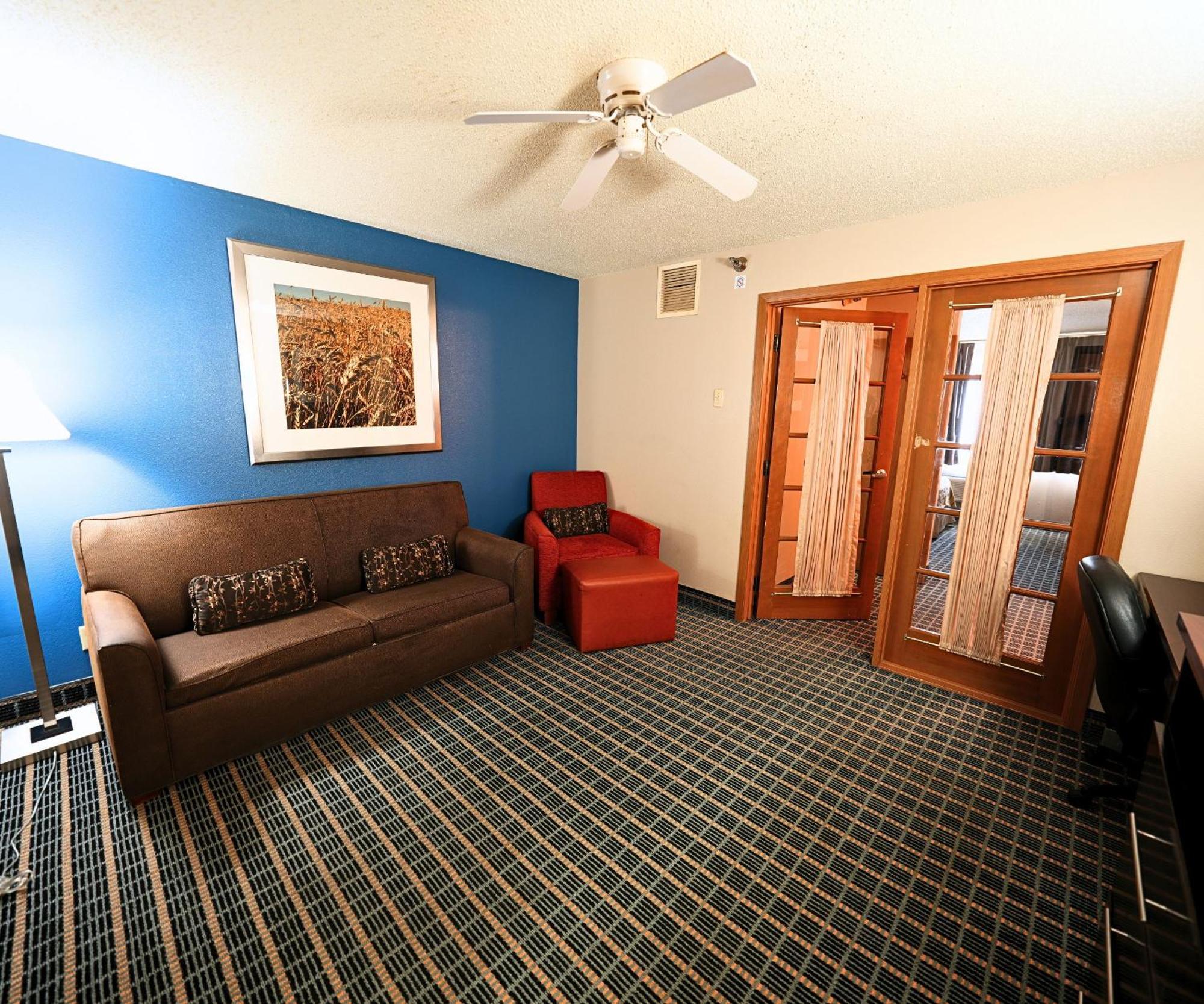 Baymont By Wyndham Marshalltown Buitenkant foto