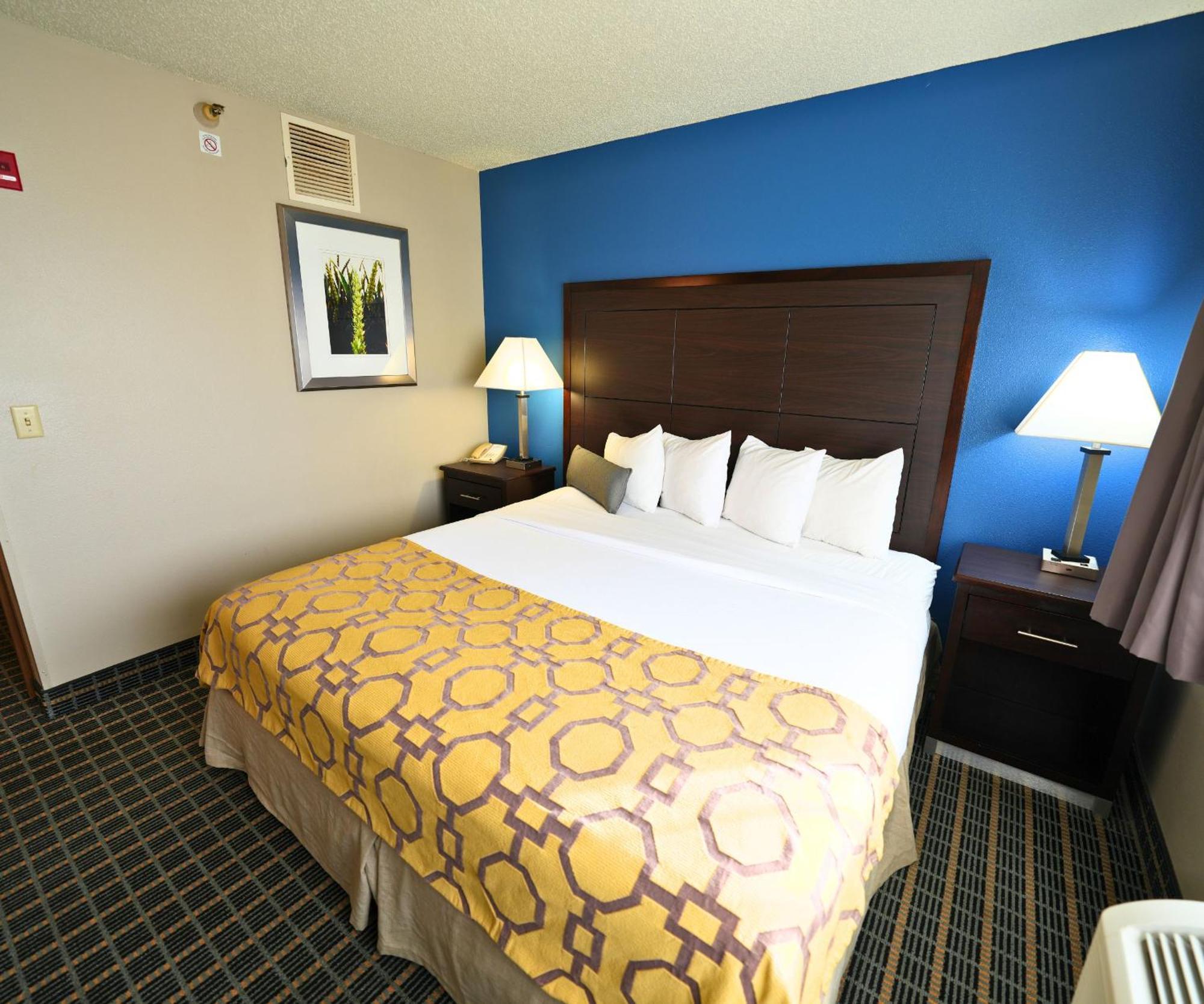 Baymont By Wyndham Marshalltown Buitenkant foto